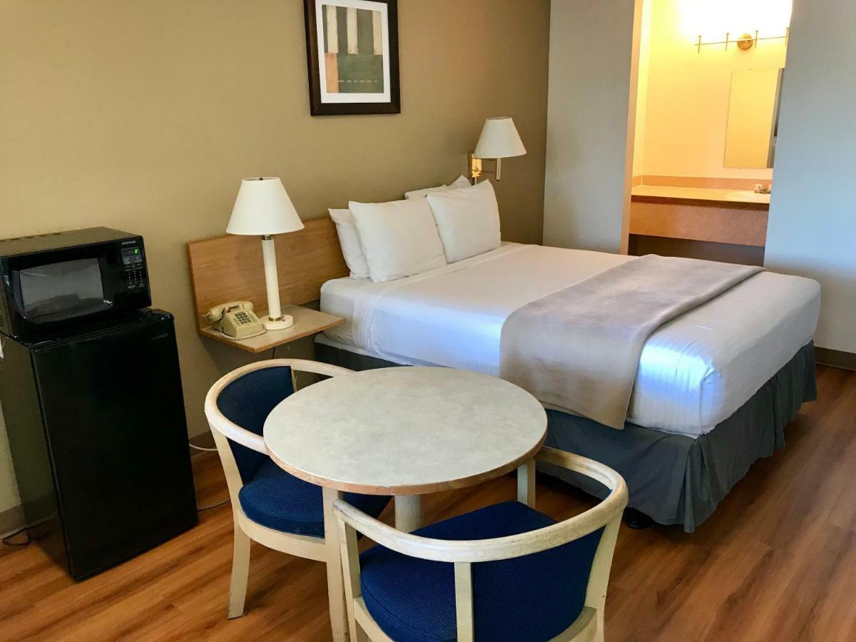 Sea-Tac Airport Value Inn Des Moines Bagian luar foto